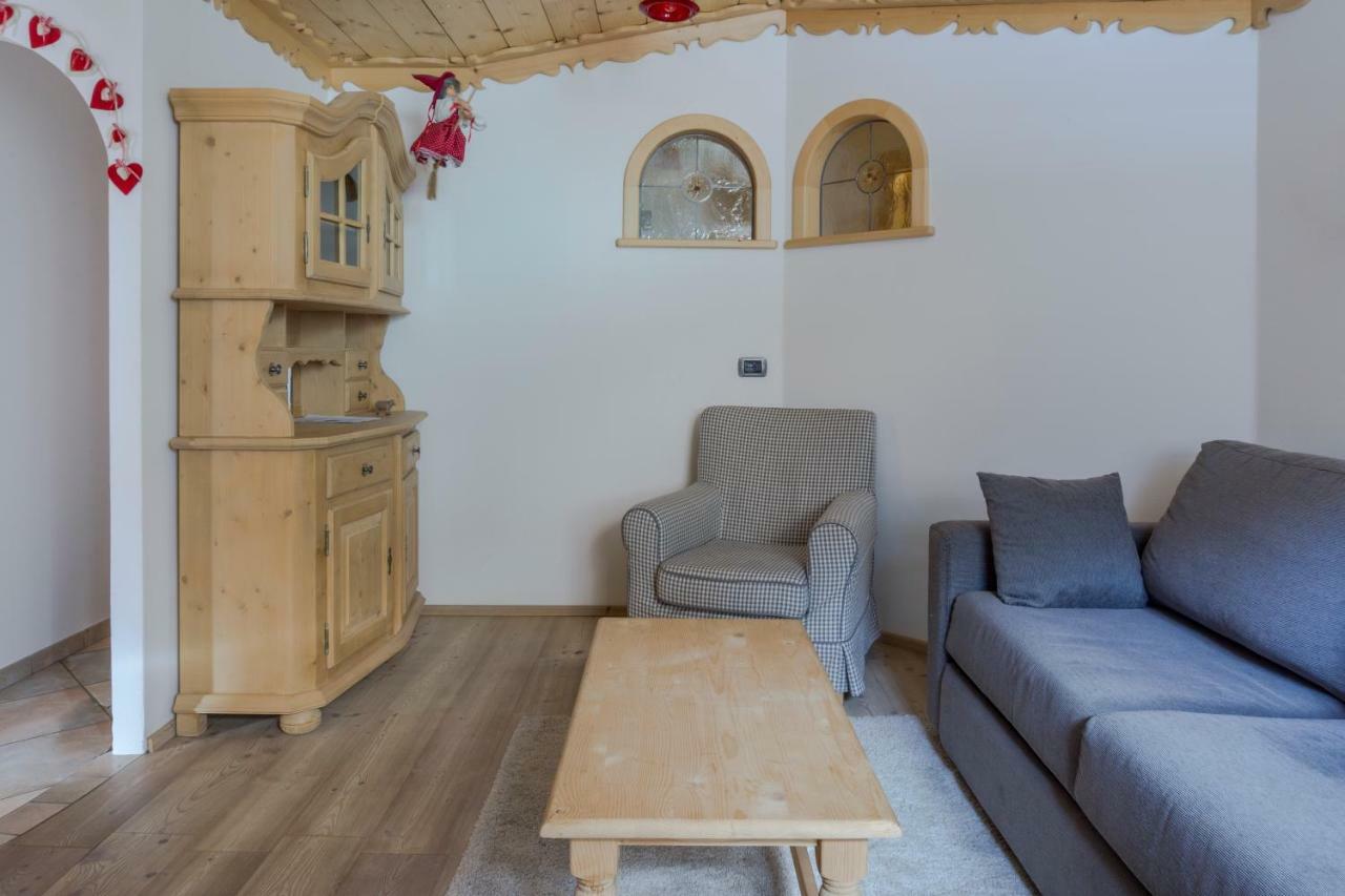 Ferienwohnung Lovely House In The Dolomites Mazzin Exterior foto